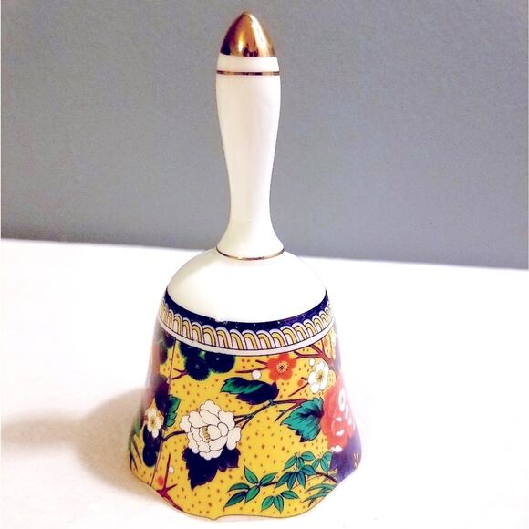 Vintage Imari Style Porcelain Dinner Bell Floral Japan Gold Accent - Picture 1 of 4